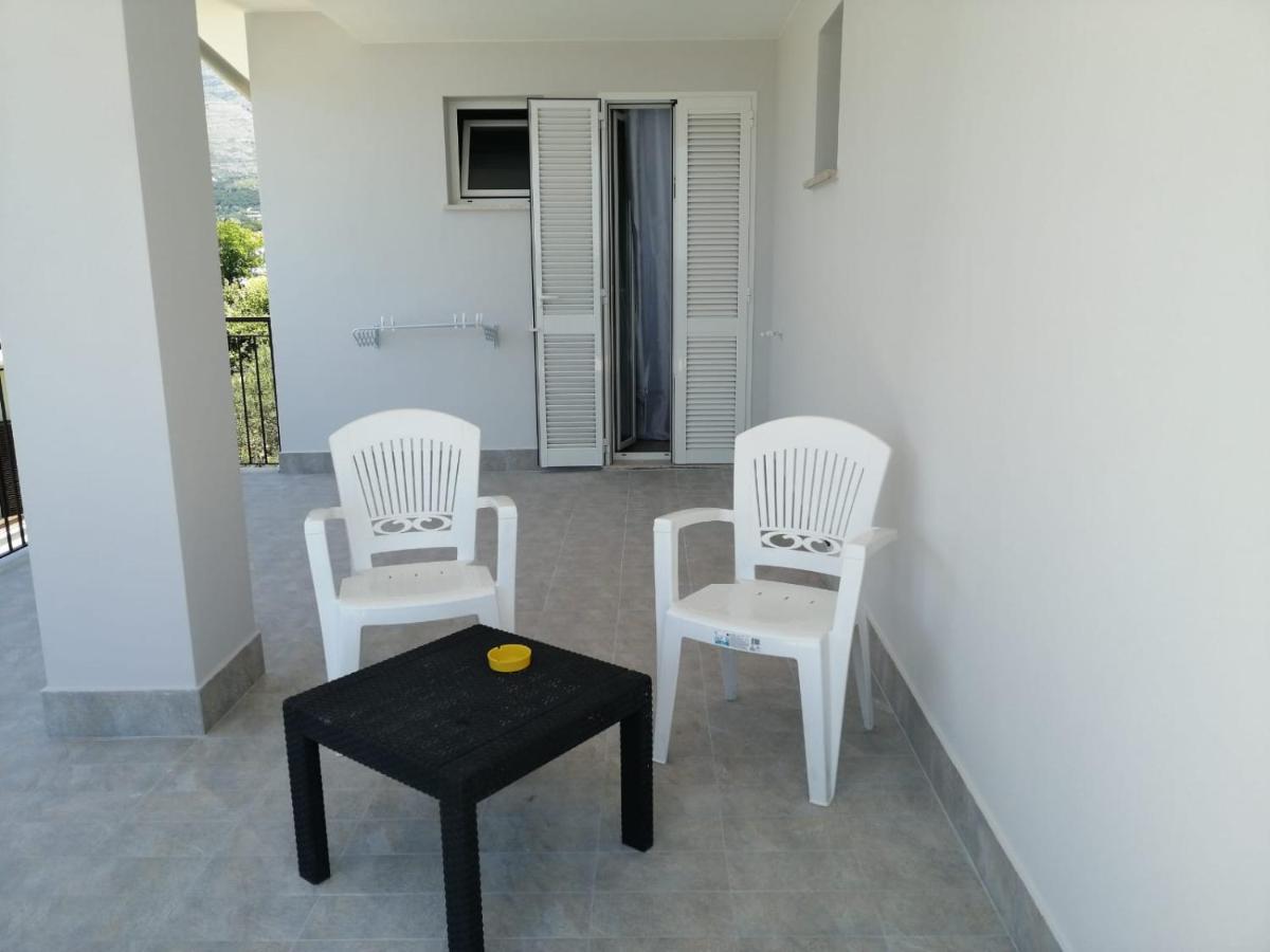 Hotel Tirreno Formia Esterno foto