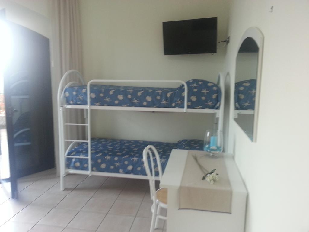 Hotel Tirreno Formia Camera foto