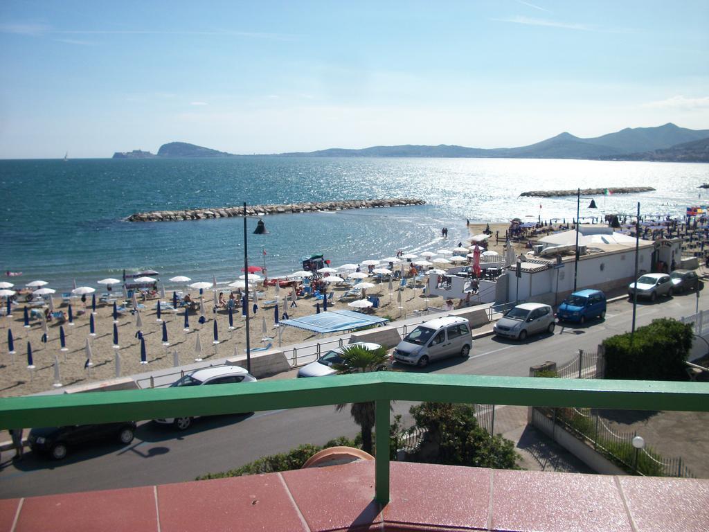 Hotel Tirreno Formia Camera foto