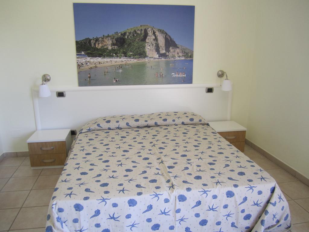 Hotel Tirreno Formia Camera foto