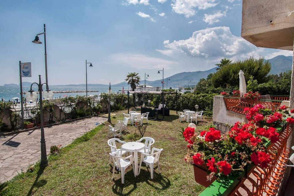 Hotel Tirreno Formia Camera foto